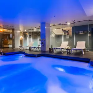 **** Hotell Grums & Spanien